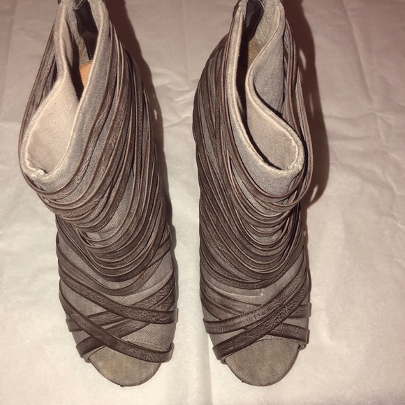 ASOS booties bundle + Gift - Picture 7 of 7